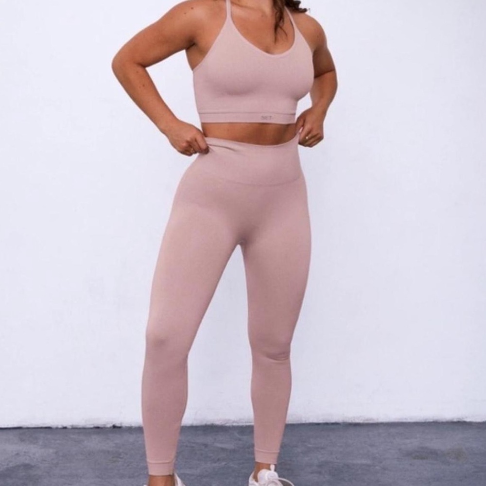 SET Active Sculptflex pink tan Size M